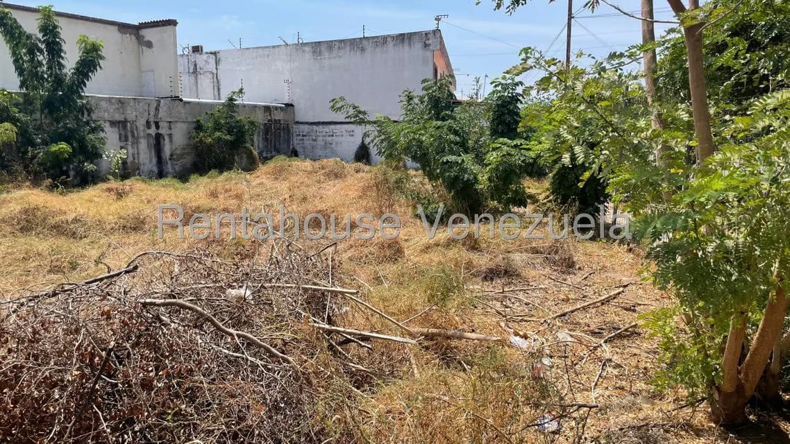 Terreno (Comercial) en Venta en La Trinidad, Zulia - 3