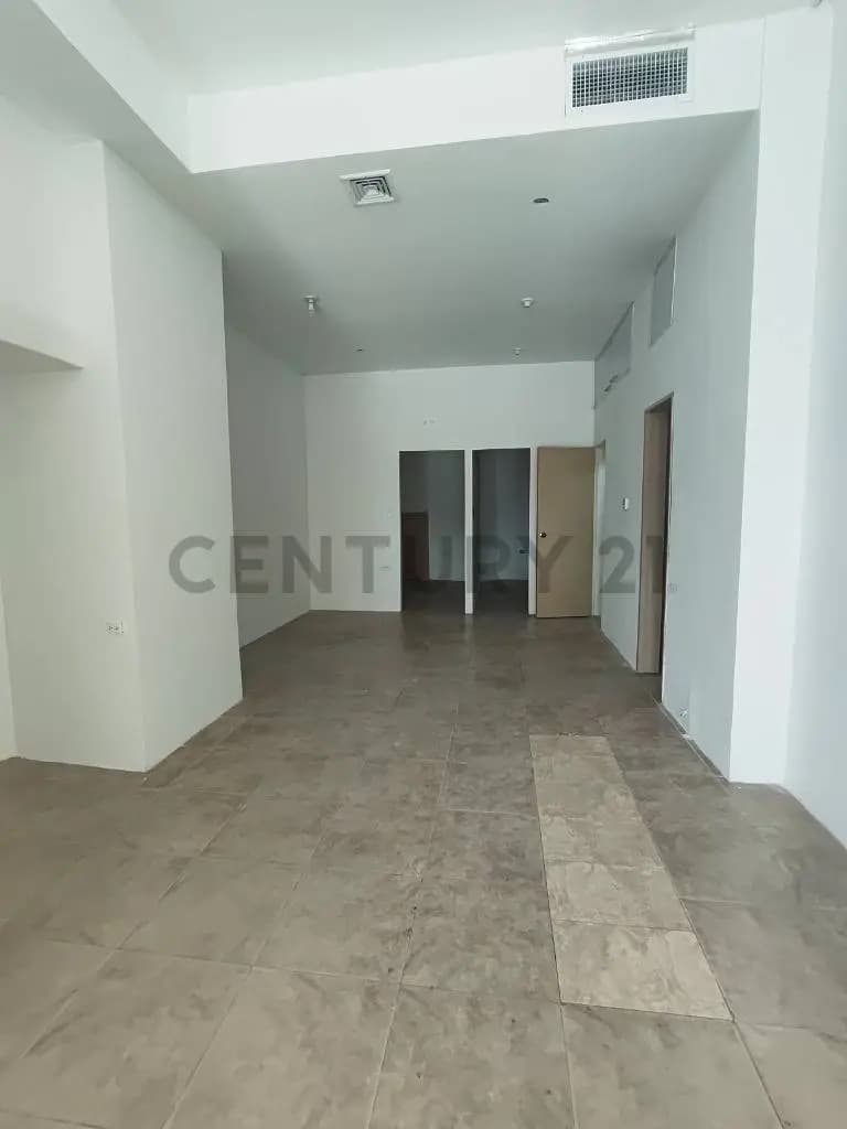 Local comercial en alquiler avenida principal de Lechería - 5