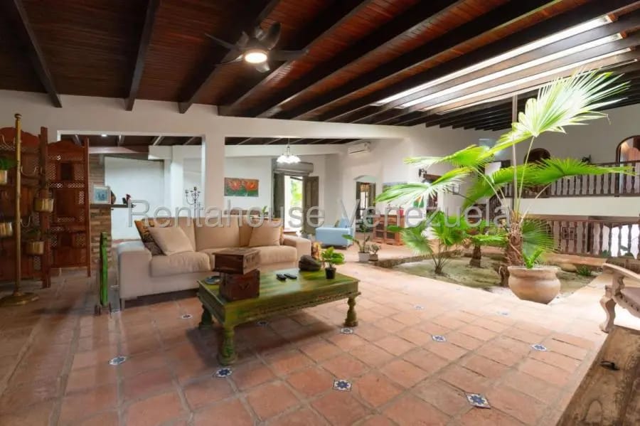 Casa en Venta en Prados del Este Caracas - 3