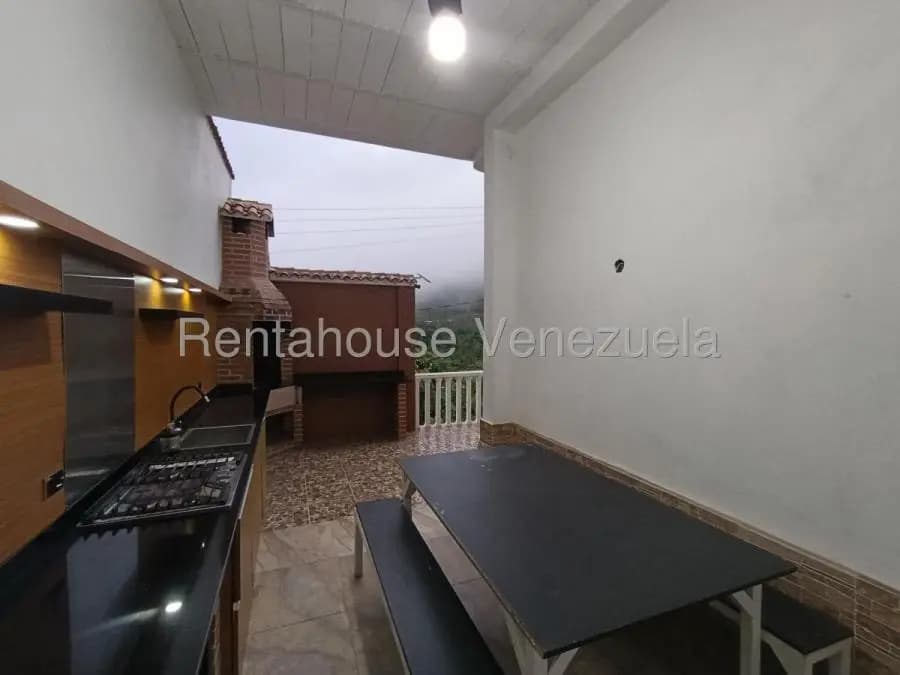 Casa en Venta en El Amarillo San Antonio de Los Altos - 11