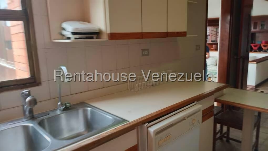 Apartamento (Multiples Niveles) en Venta en Tierra Negra, Zulia - 11