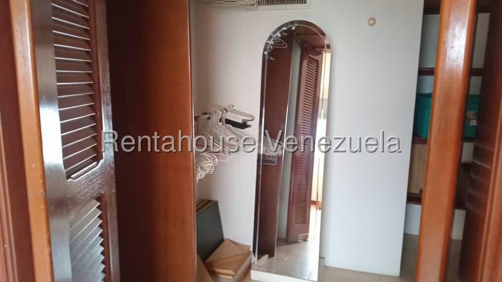Apartamento (Multiples Niveles) en Venta en Tierra Negra, Zulia - 18