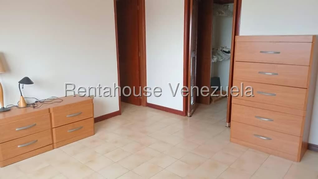 Apartamento (Multiples Niveles) en Venta en Tierra Negra, Zulia - 21