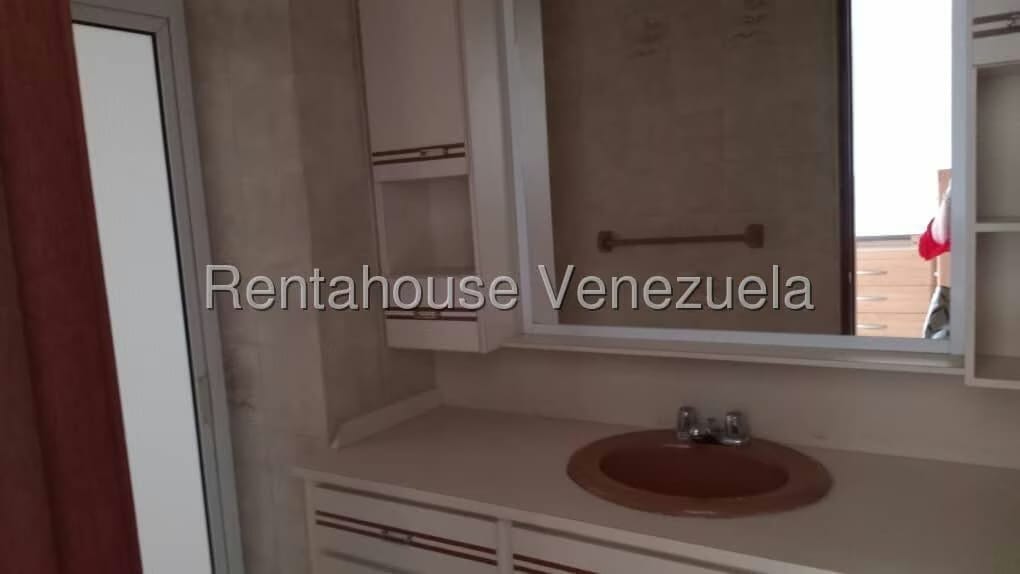 Apartamento (Multiples Niveles) en Venta en Tierra Negra, Zulia - 22