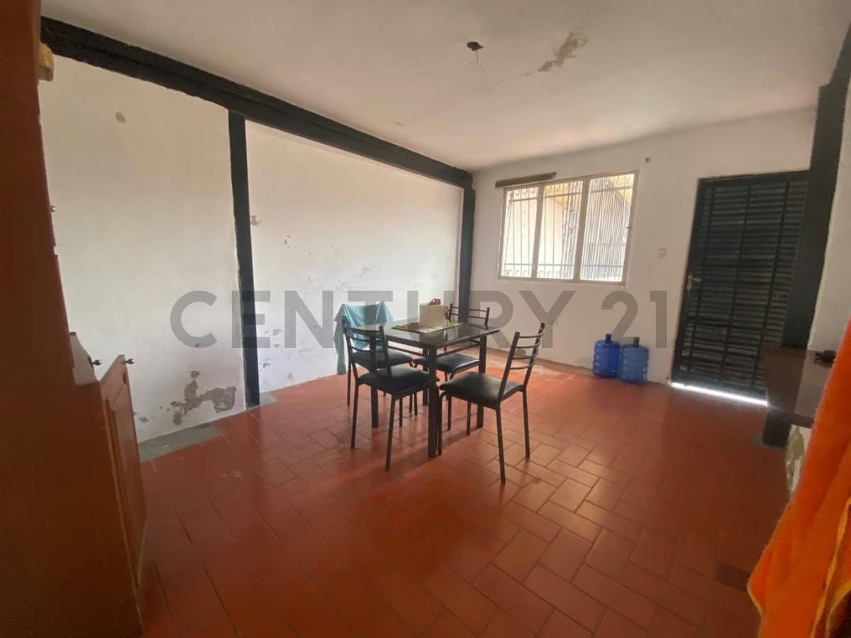 En Venta Casa para Remodelar en Lomas de La Trinidad - 7