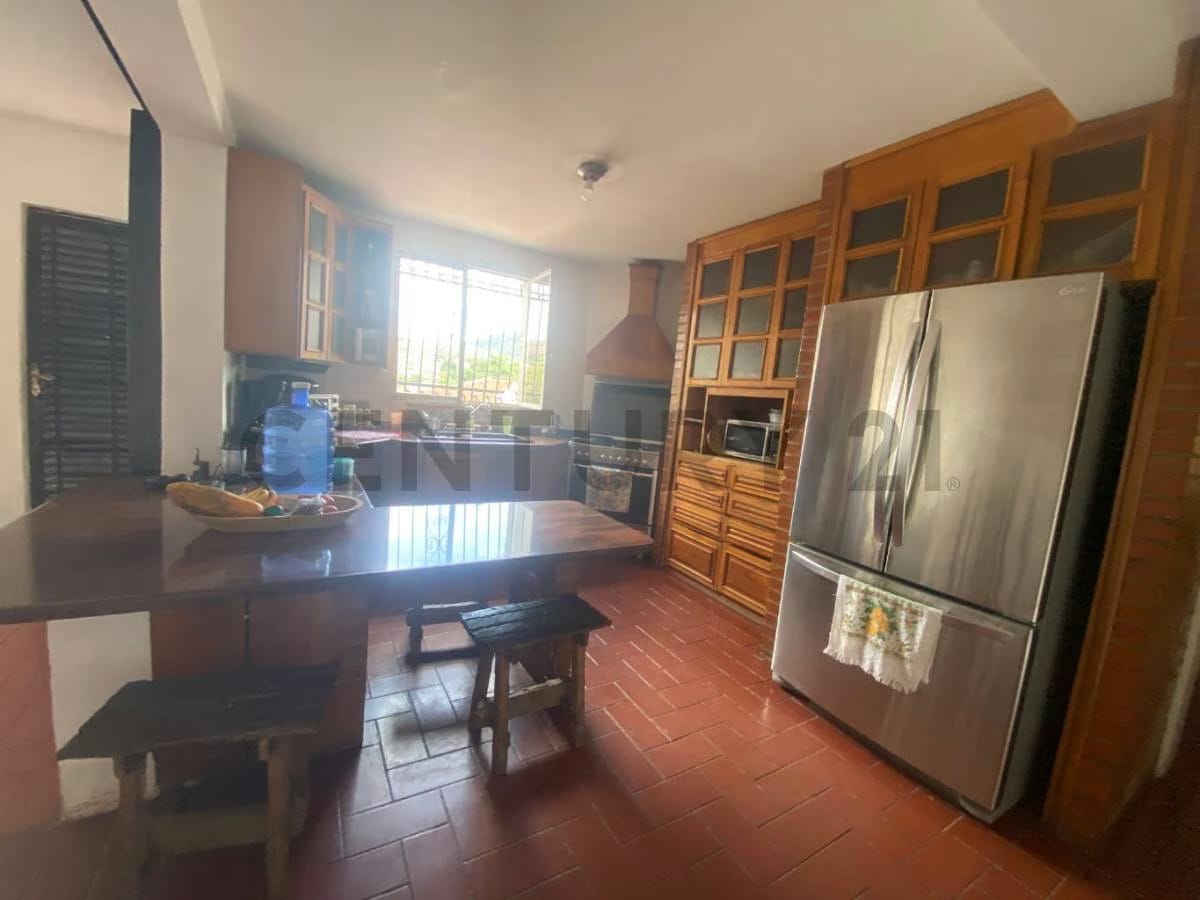 En Venta Casa para Remodelar en Lomas de La Trinidad - 8
