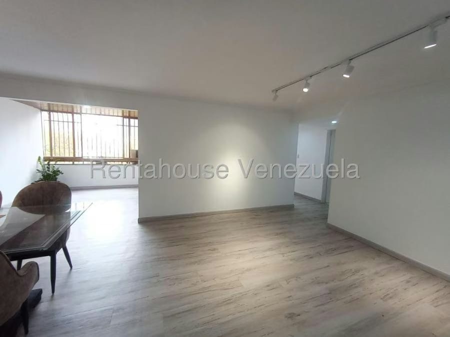 Apartamento en Venta en La Urbina Caracas