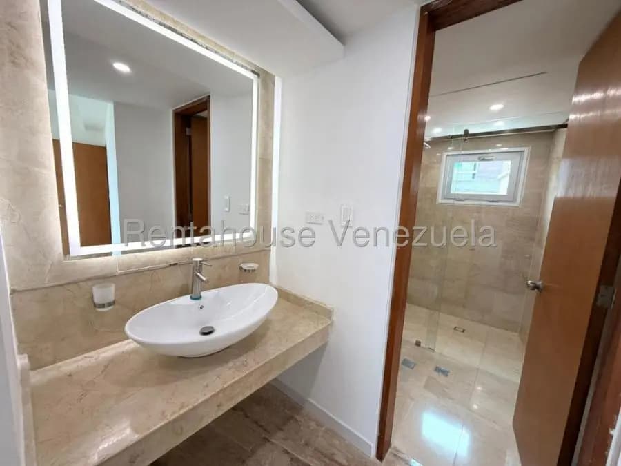 Apartamento en Venta en Chacao Caracas - 3
