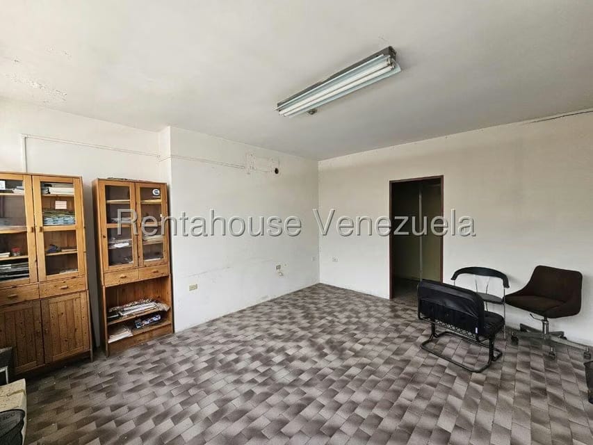 Comercial (Edificio) en Venta en La Urbina, Distrito Metropolitano - 27