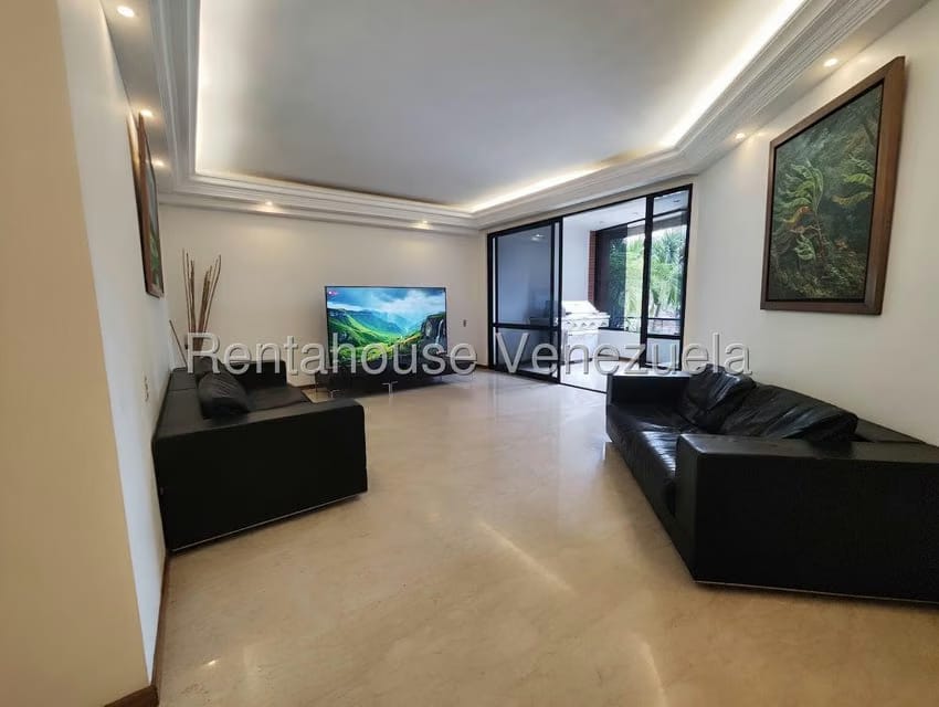 Apartamento (1 Nivel) en Alquiler en Campo Alegre, Distrito Metropolitano - 16