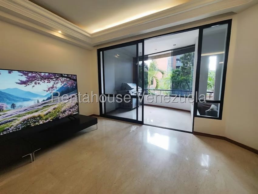 Apartamento (1 Nivel) en Alquiler en Campo Alegre, Distrito Metropolitano - 17