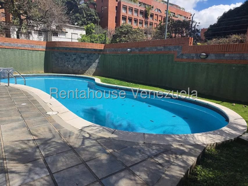 Apartamento (1 Nivel) en Alquiler en Campo Alegre, Distrito Metropolitano - 10