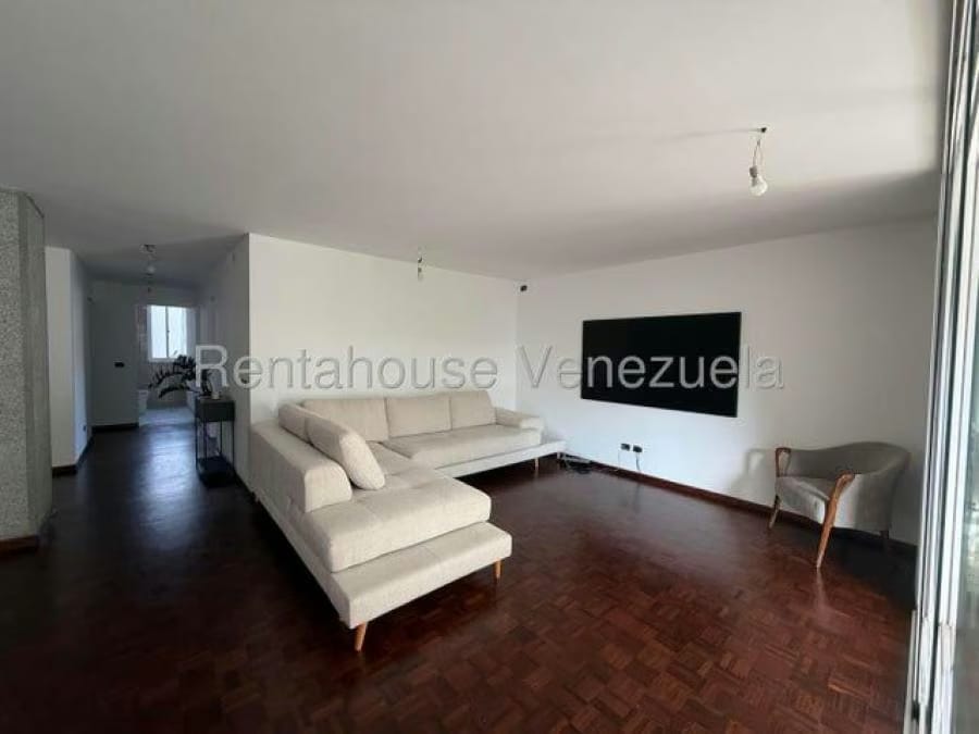 Apartamento en Venta en san roman Caracas - 13