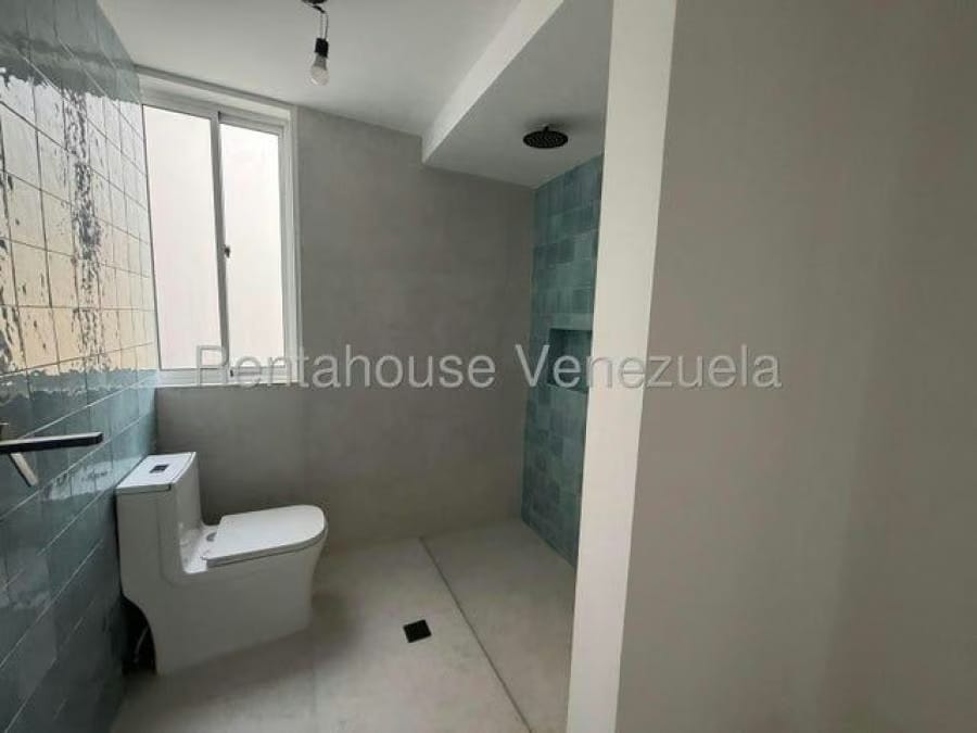 Apartamento en Venta en san roman Caracas - 14