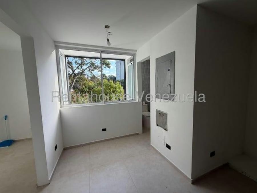 Apartamento en Venta en san roman Caracas - 9