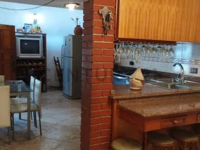 EN VENTA LINDA Y ACOGEDORA CASA EN URBANIZACION LAS QUINTAS DE NAGUANAGUA - 5