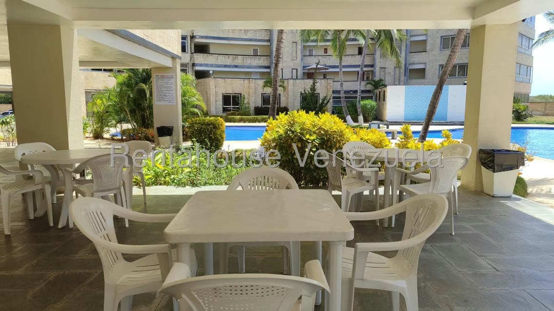 Apartamento (1 Nivel) en Venta en Avenida Bolivar, Nueva Esparta - 29