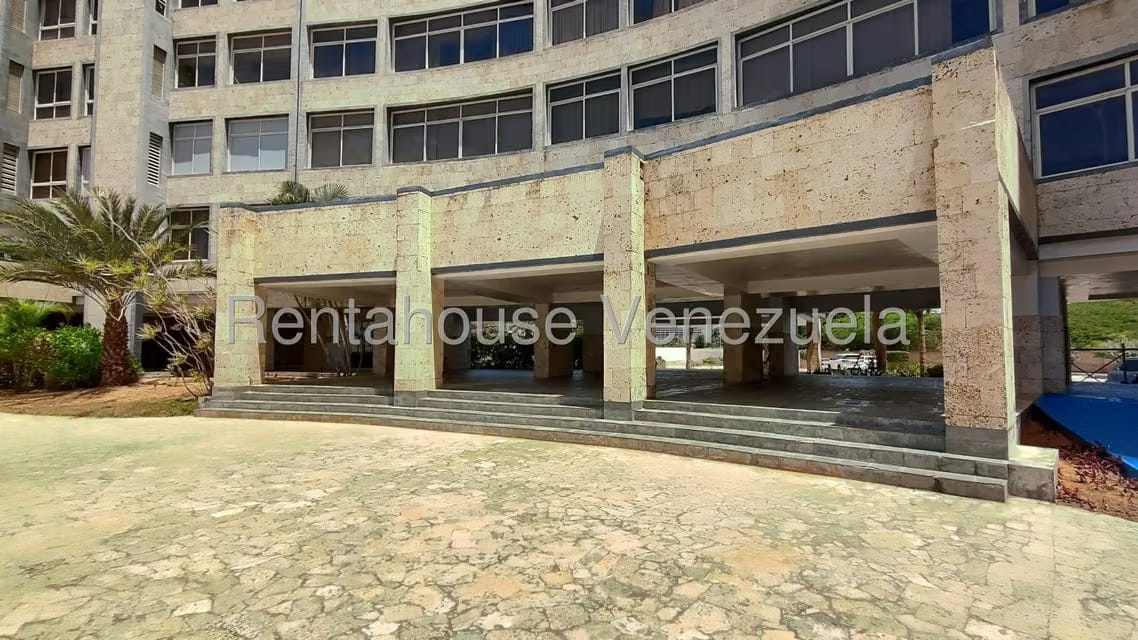Apartamento (1 Nivel) en Venta en Avenida Bolivar, Nueva Esparta - 33