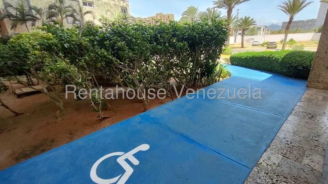 Apartamento (1 Nivel) en Venta en Avenida Bolivar, Nueva Esparta - 34