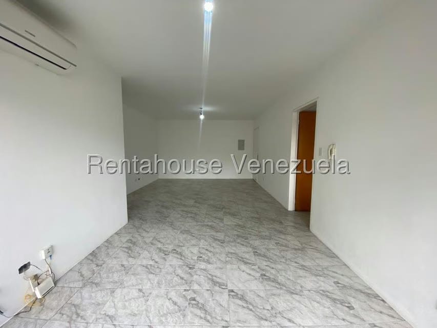 Apartamento (1 Nivel) en Venta en El Paraiso, Distrito Metropolitano - 13