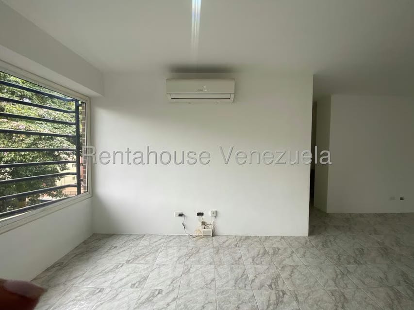 Apartamento (1 Nivel) en Venta en El Paraiso, Distrito Metropolitano - 16