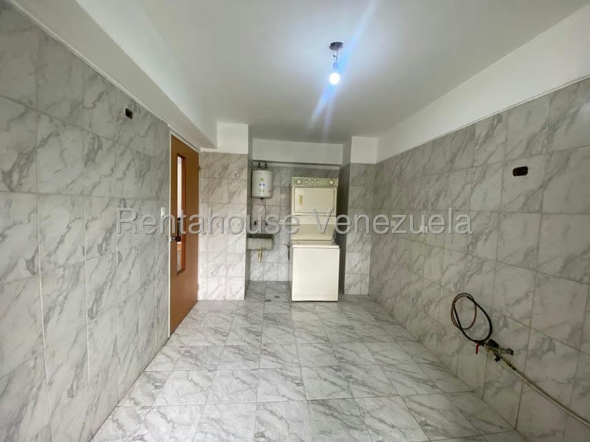 Apartamento (1 Nivel) en Venta en El Paraiso, Distrito Metropolitano - 24