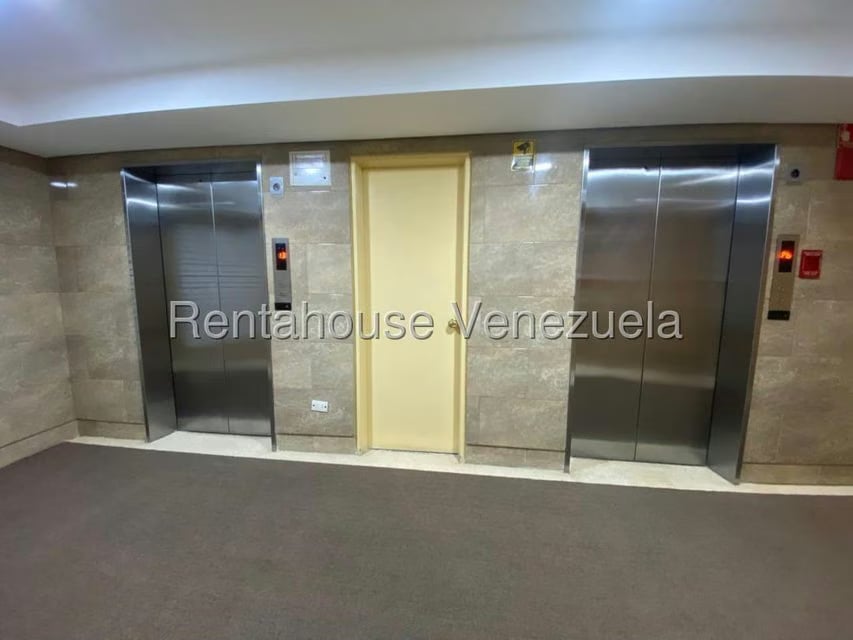 Apartamento (1 Nivel) en Venta en El Paraiso, Distrito Metropolitano - 6