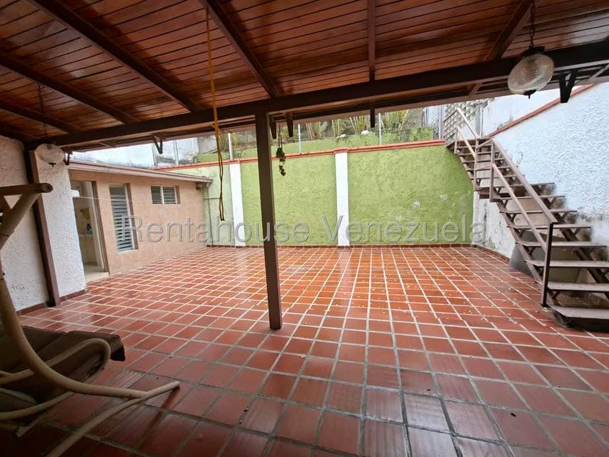 Casa (Multipes Niveles) en Alquiler en Macaracuay, Distrito Metropolitano - 14