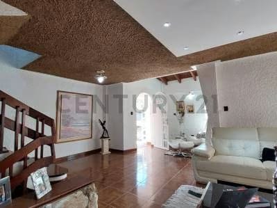 Casa Urb. Club de Campo San Antonio de los Altos. - 5