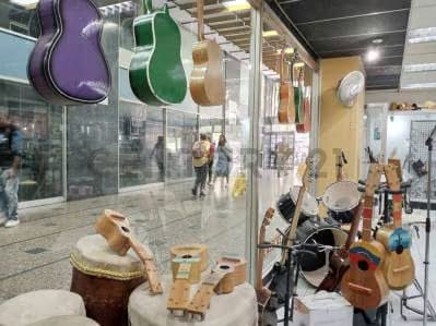 Local comercial en alquiler en la Torre Lincoln de Sabana Grande - 4