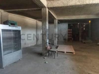 ML - Venta de Local Comercial en Playa Verde - 3