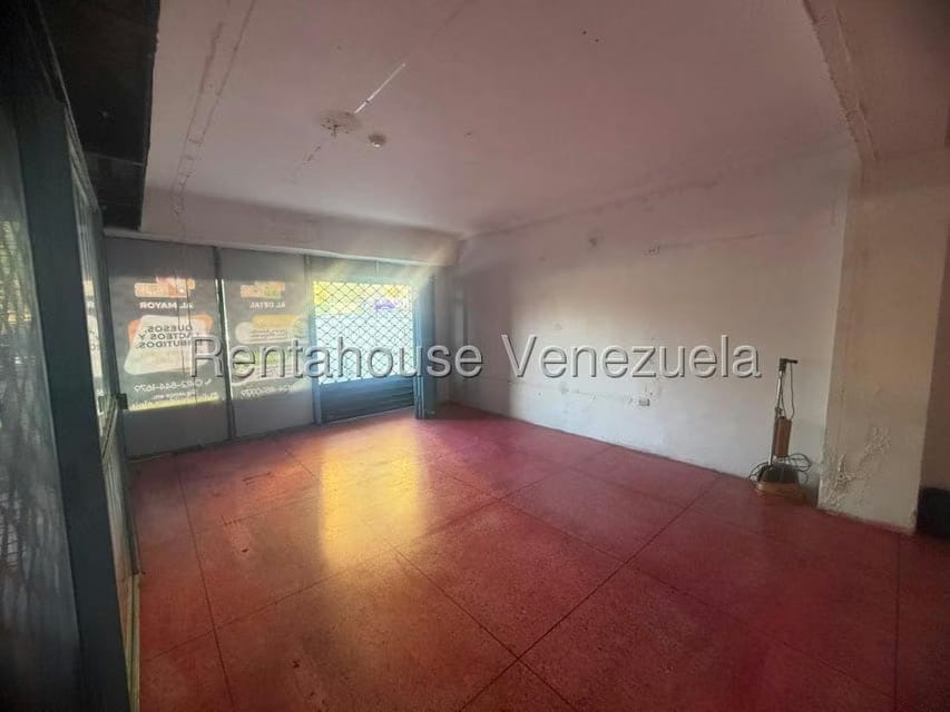 Comercial (Local Comercial) en Venta en Casco Central, Carabobo - 11
