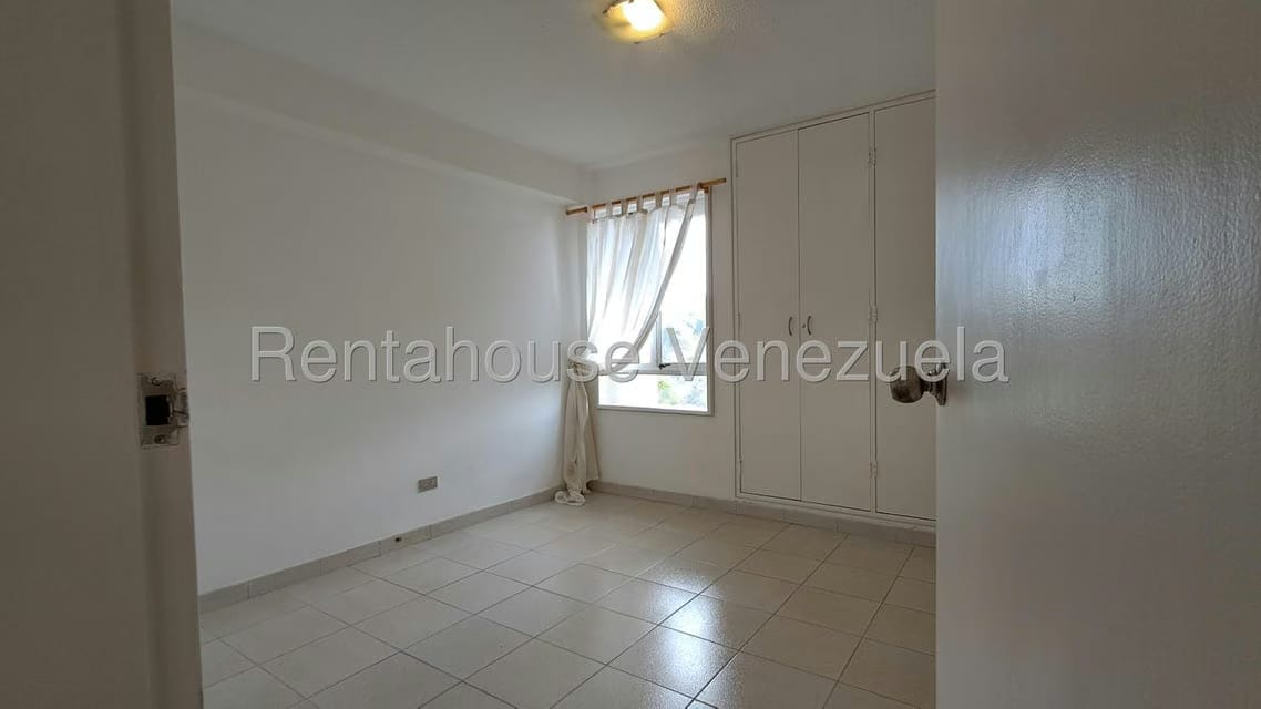 Apartamento (1 Nivel) en Venta en Los Naranjos del Cafetal, Distrito Metropolitano - 13