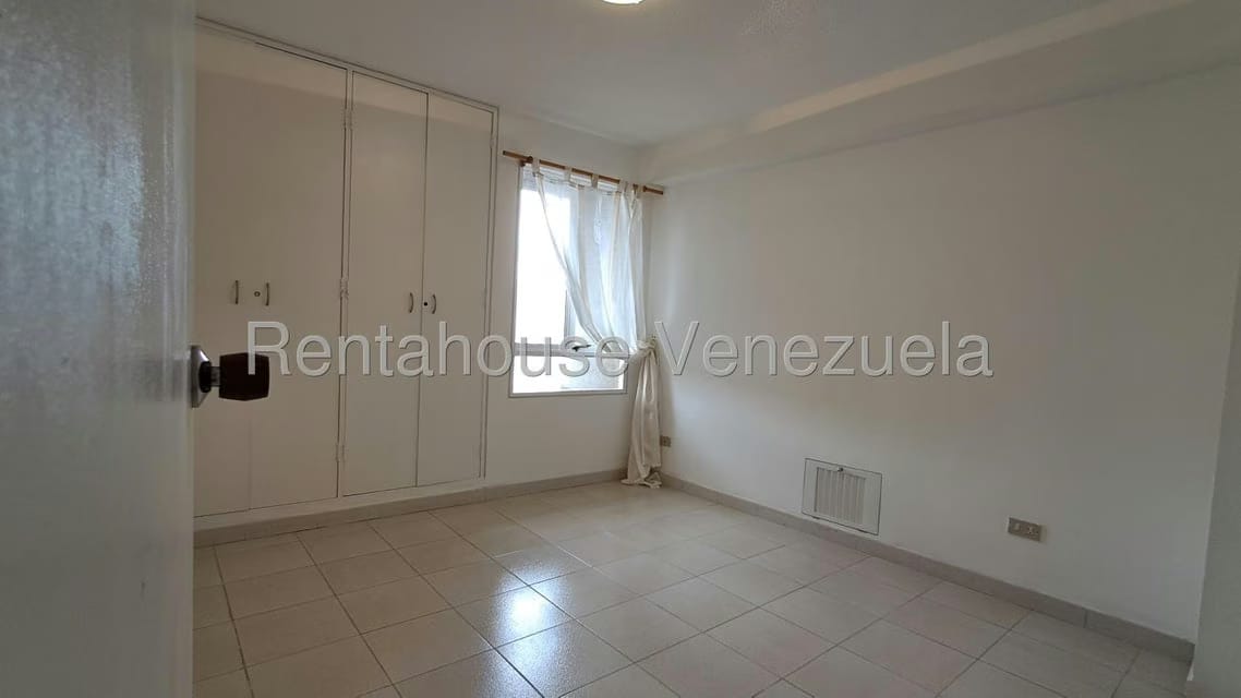 Apartamento (1 Nivel) en Venta en Los Naranjos del Cafetal, Distrito Metropolitano - 14