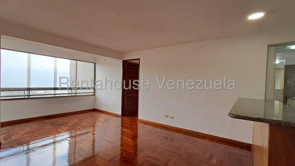 Apartamento (1 Nivel) en Venta en Los Naranjos del Cafetal, Distrito Metropolitano - 8
