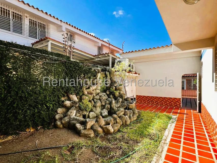 Casa (1 Nivel) en Venta en Barici, Lara - 33