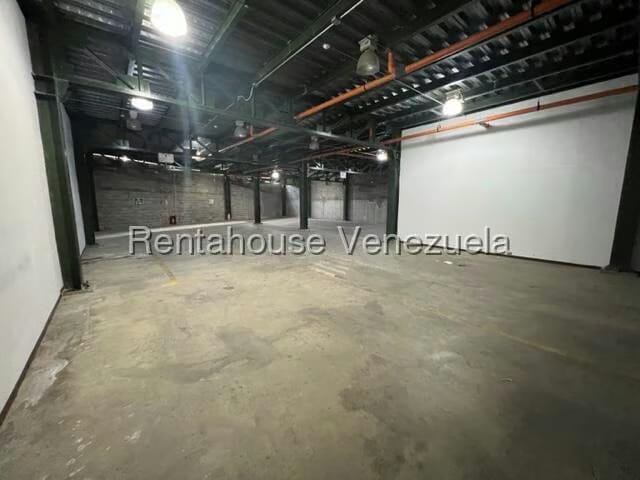 Comercial (Local Comercial) en Alquiler en El Encantado, Distrito Metropolitano - 13