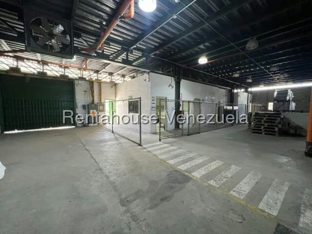 Comercial (Local Comercial) en Alquiler en El Encantado, Distrito Metropolitano - 17