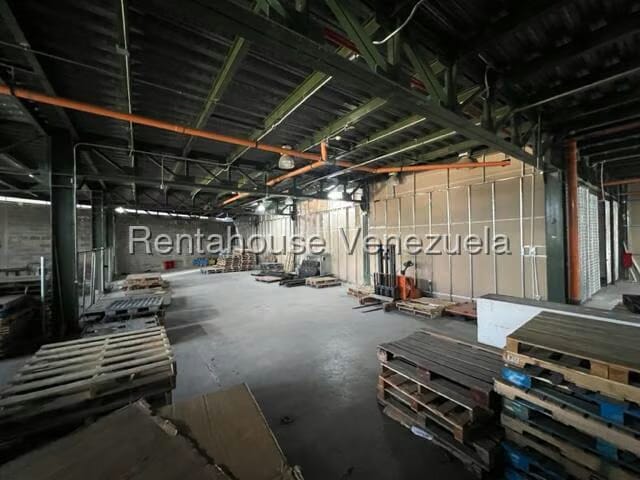 Comercial (Local Comercial) en Alquiler en El Encantado, Distrito Metropolitano - 21