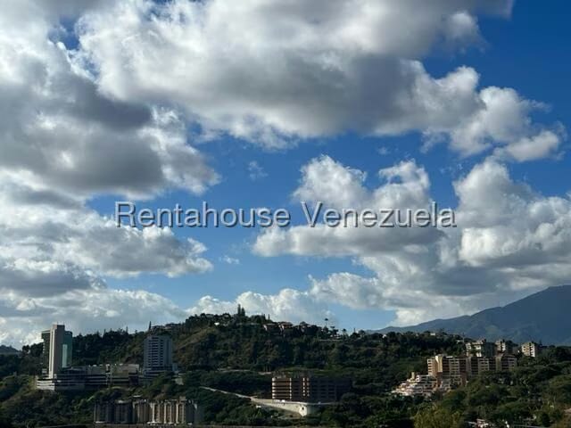 Comercial (Local Comercial) en Alquiler en El Encantado, Distrito Metropolitano - 28