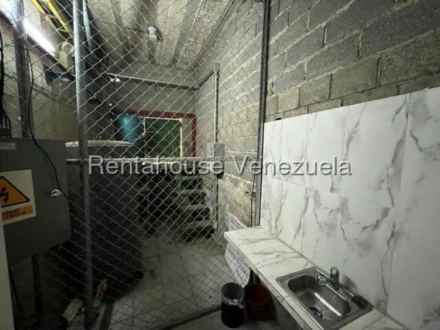 Comercial (Local Comercial) en Alquiler en El Encantado, Distrito Metropolitano - 33