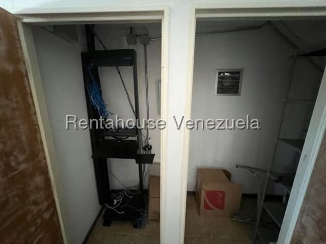 Comercial (Local Comercial) en Alquiler en El Encantado, Distrito Metropolitano - 38