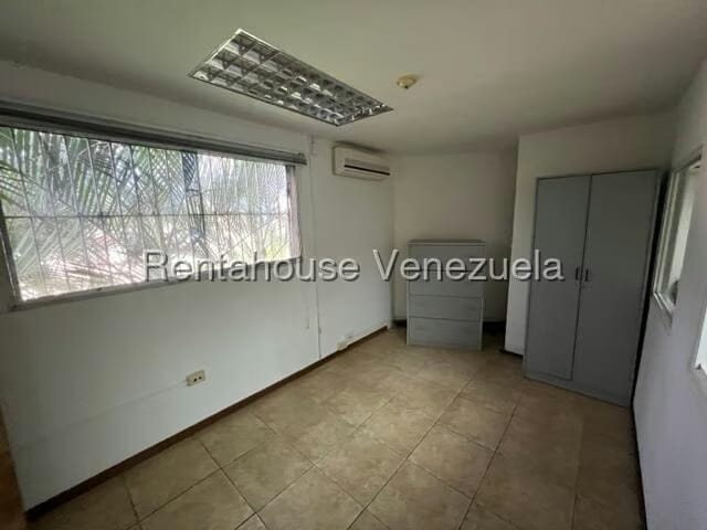 Comercial (Local Comercial) en Alquiler en El Encantado, Distrito Metropolitano - 41