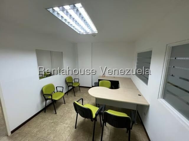 Comercial (Local Comercial) en Alquiler en El Encantado, Distrito Metropolitano - 42