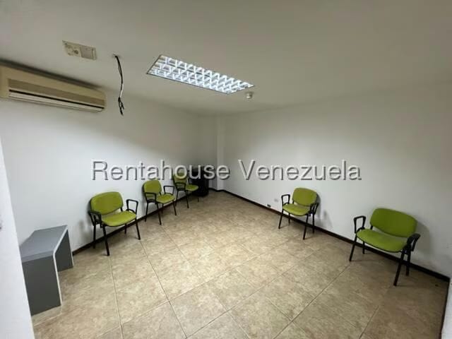 Comercial (Local Comercial) en Alquiler en El Encantado, Distrito Metropolitano - 43