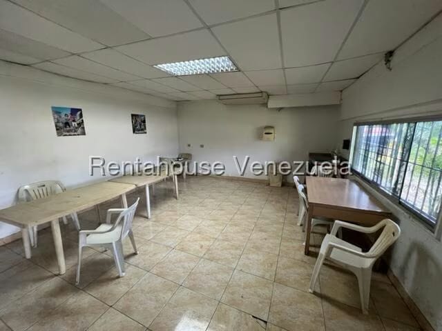 Comercial (Local Comercial) en Alquiler en El Encantado, Distrito Metropolitano - 48