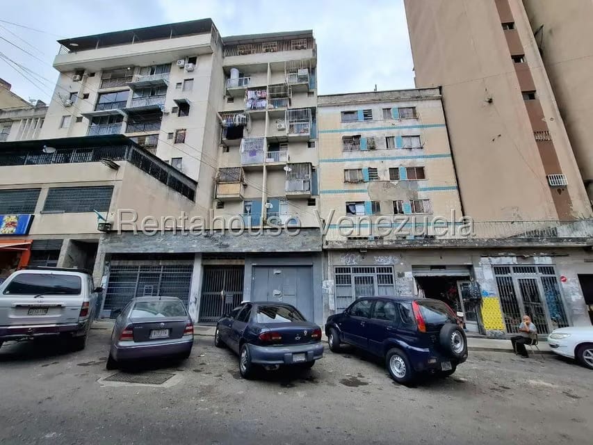 Apartamento (1 Nivel) en Venta en Parroquia Altagracia, Distrito Metropolitano