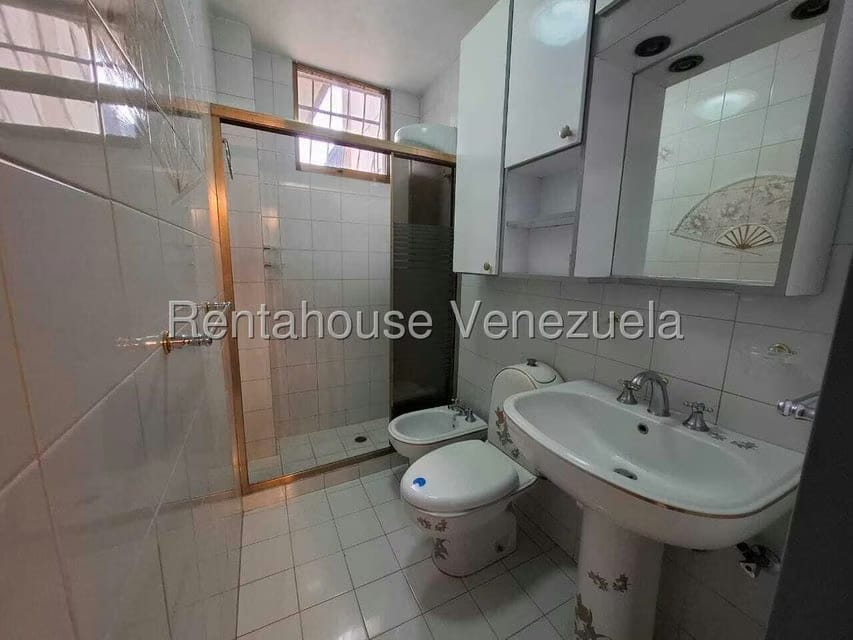 Apartamento (1 Nivel) en Venta en Parroquia Altagracia, Distrito Metropolitano - 14