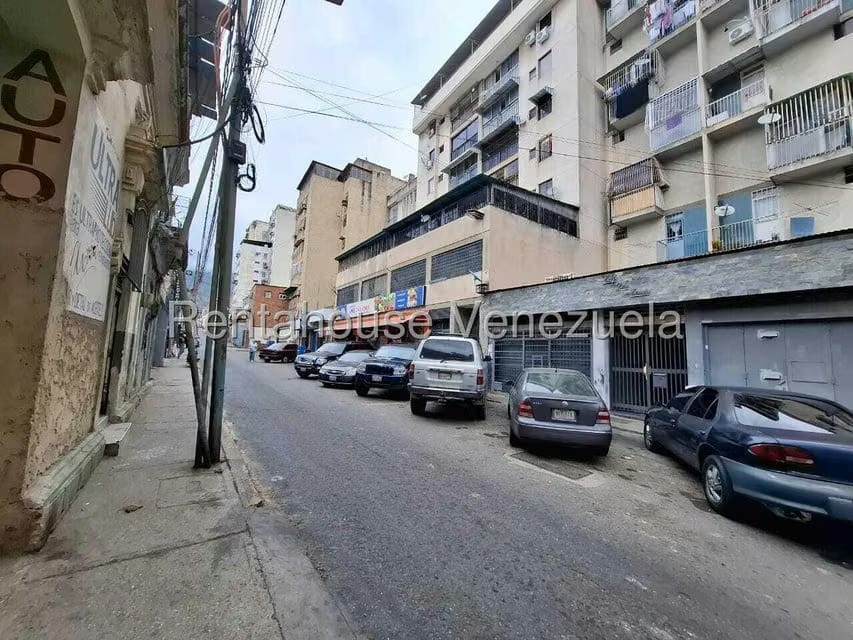 Apartamento (1 Nivel) en Venta en Parroquia Altagracia, Distrito Metropolitano - 21