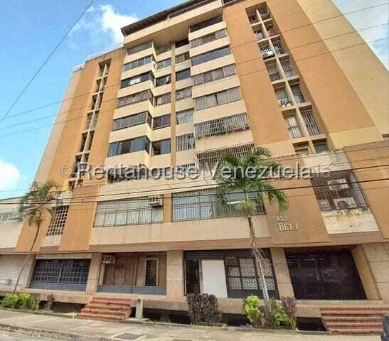 Comercial (Local Comercial) en Alquiler en Los Colorados, Carabobo - 32